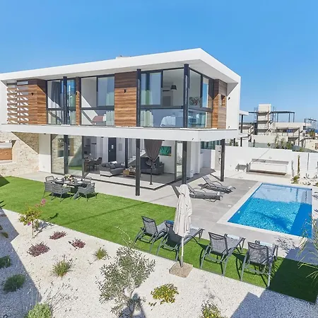 Villa Elite Pearl Ep4b